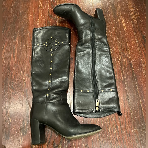 Tory Burch Leather Heeled Tall Boots with gold studs - Picture 4 of 12
